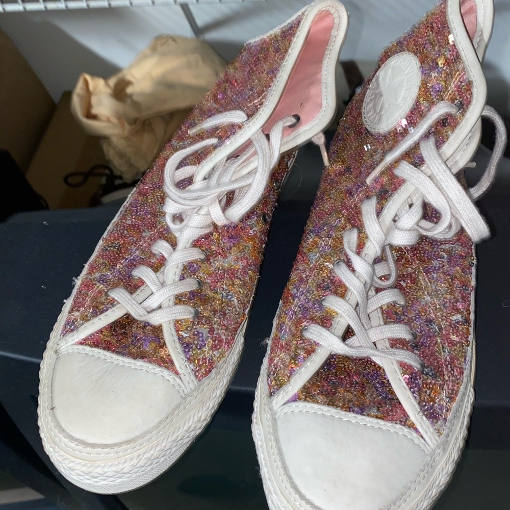 Converse hightops